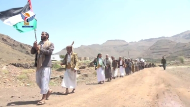  مسير راجل لمنتسبي قوات التعبئة بمديرية الطيال في صنعاء