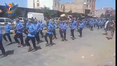 البيضاء.. مسير وعرض لطلاب الدورات الصيفية في مديرية السوادية