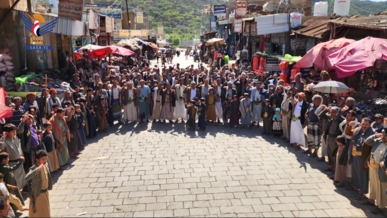 مسيرات ووقفات بمحافظة صنعاء تأكيدًا على وحدة الساحات في مواجهة طغاة العصر