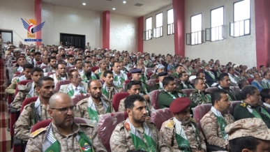 لقاء بالمنطقة العسكرية الرابعة بتعز يناقش الأوضاع في المحافظة وسبل التحشيد لفعاليات المولد النبوي