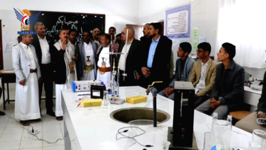 تدشين الأنشطة الإبداعية والتقنية في المدارس الصيفية بذمار