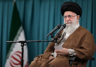 إيران تعلن إقامة مراسم تشييع الإمام الشهيد الخامنئي بعد انتهاء العقد الأول من محرم