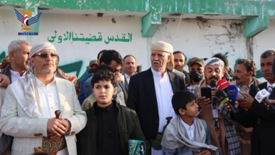 وقفات في إب تضامنا مع الشعب الفلسطيني