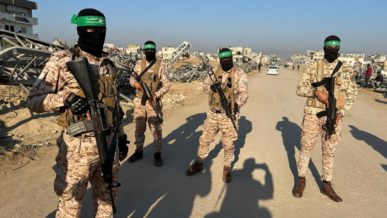 "داخلية غزة": العدو الإسرائيلي يوفر غطاءً جوياً للصوص لاستهداف رجال الأمن