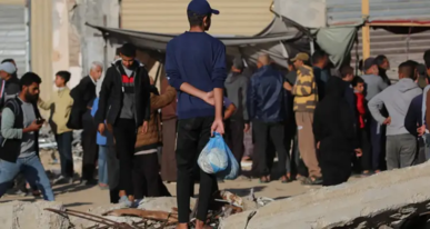  انعدام الطحين وتوقف عمل المخابز: غزة تشهد حرب تجويع حقيقية 