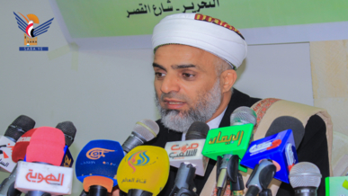 مفتي الديار اليمنية يشيد بالمواقف المشرفة لضيوف اليمن المشاركين بمؤتمر فلسطين