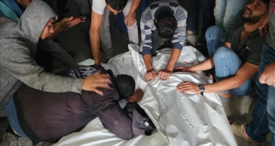 استشهاد 22 فلسطينيا في قصف للعدو الصهيوني على غزة