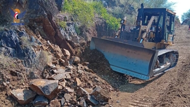 تدشين العمل في مشروعين طرق في بني قيس بحجة