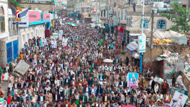  أبناء حجة يحتشدون في مسيرات "مع غزة والأقصى.. جهاد وثبات حتى النصر"