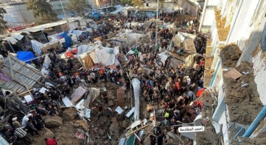  20 شهيدا بينهم أطفال وعشرات الجرحى بمجزرة صهيونية وسط غزة