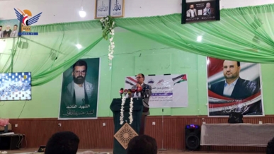 طالبات دفعتي "النصر والقدس أقرب" بكلية الإعلام جامعة صنعاء يقدّمن دعماً مالياً للقوة الصاروخية