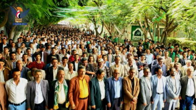 مسيرة حاشدة لجامعة إب دعمًا لغزة وتنديدًا بجرائم التجويع والإبادة