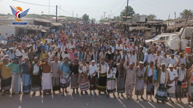 حشود مليونية بالحديدة في مسيرات "التحرير خيارنا والمحتل إلى زوال"