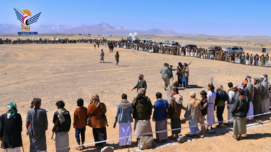 وقفة قبلية مسلحة في مديرية نهم إعلانًا لاستمرار التعبئة ووفاءً لدماء الشهداء