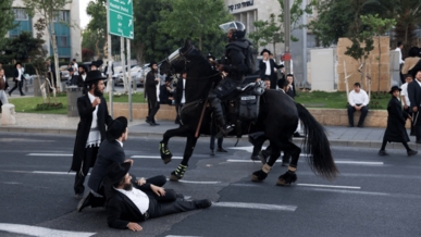 إعلام العدو: "جيش" الإحتلال ينشر خطة لتجنيد ثلاثة آلاف من "الحريديم" بين صفوفه