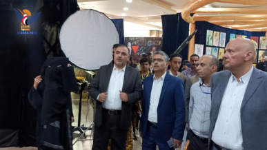 الجنيد يفتتح معرض الفن التشكيلي لنصرة فلسطين