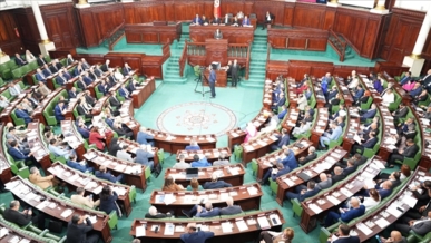 الحكومة التونسية تعلن تعافي الاقتصاد وتراجع التضخم 