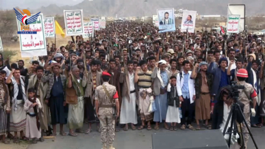 أبناء مأرب يحتشدون في ثمان ساحات في مسيرات "لا عزة لشعوب الأمة دون الإنتصار لغزة"