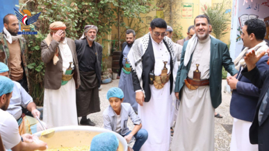 السياني وبادر يتفقدان المطابخ والمخابز الخيرية في مديرية آزال بأمانة العاصمة