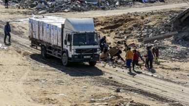 الأمم المتحدة: انخفاض كبير بعدد شاحنات المساعدات التي دخلت غزة الجمعة