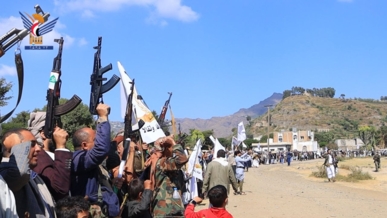 قبائل مذيخرة بإب تؤكد الثبات على الموقف والجاهزية لمواجهة الأعداء