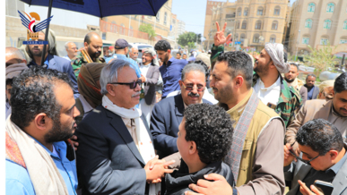 تشييع جثمان نائب مدير شركة النفط ناصر حبتور بحضور رسمي وشعبي