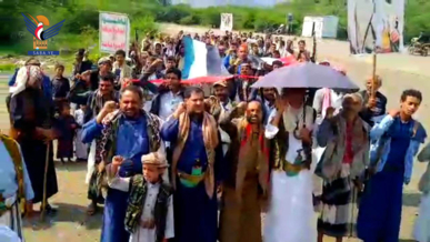  أبناء ريمة يحتشدون في 22 ساحة تحت شعار " نصرتنا لغزة والأقصى.. مسؤولية وجهاد"