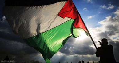 الفصائل الفلسطينية تندد بخطة ترامب لـ "التهجير"