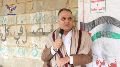 محافظ حجة يؤكد أهمية الالتحاق بالدورات العسكرية ومساندة الجهود الأمنية في إرساء السكينة