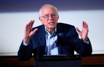 سيناتور أميركي: لا يمكن الاستمرار بتمويل حكومة قتلت 60 ألف فلسطيني