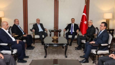 قيادة "حماس" تُجري لقاءات مع مسؤولين في تركيا بشأن وقف العدوان الصهيوني