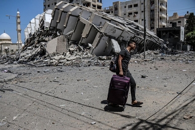 فلسطيني يقاضي وزير دفاع إسرائيل بتهمة ارتكاب “جرائم حرب” فلسطيني يقاضي وزير دفاع إسرائيل بتهمة ارتكاب “جرائم حرب”