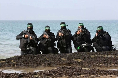 كتائب”القسام” تنشر تفاصيل أول عملية “كوماندوز” ضد الإحتلال كتائب”القسام” تنشر تفاصيل أول عملية “كوماندوز” ضد الإحتلال