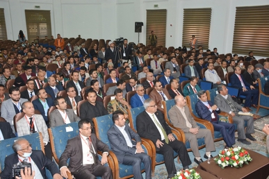 رئيس الوزراء: المؤتمرات العلمية من عوامل تطوير المسار التعليمي والأكاديمي رئيس الوزراء: المؤتمرات العلمية من عوامل تطوير المسار التعليمي والأكاديمي