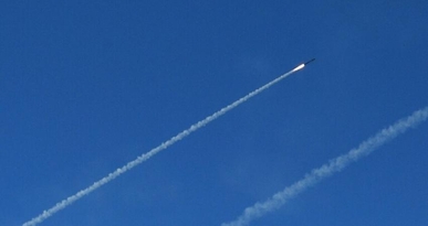 كتائب القسام تقصف حيفا المحتلة بصاروخ “R160” 