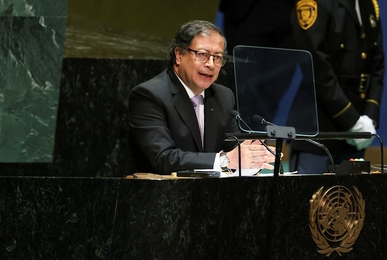 الرئيس الكولومبي يندّد بالإبادة الجماعية التي تنفّذها طائرات العدو الصهيوني في غزة