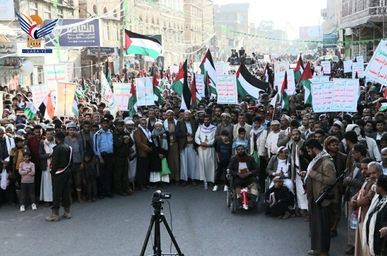  مسيرة حاشدة في ذمار تنديدا بجريمة مستشفى المعمداني في قطاع غزة