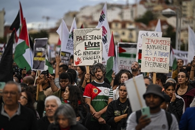 تظاهرة في لشبونة تنديدًا بالعدوان على الشعب الفلسطيني