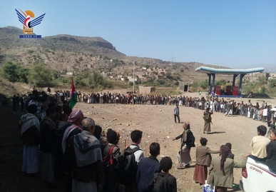 وقفات في مناطق مديريات ذمار تنديدا بمجازر العدو الصهيوني في غزة