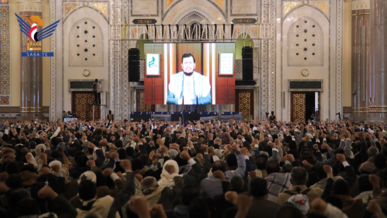 قائد الثورة: لم نكترث لرسائل التهديد الأمريكية لثنينا عن موقفنا الداعم للقضية الفلسطينية