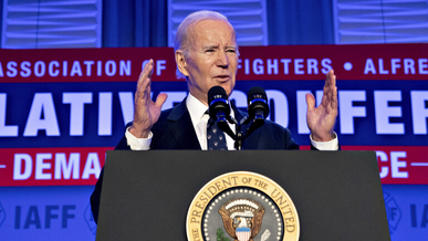  استطلاع: 70% من الناخبين الأمريكيين يعارضون طريقة تعامل بايدن مع الحرب في غزة