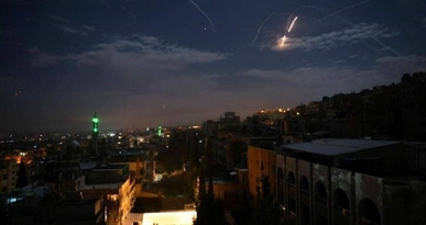 شهداء وجرحى في عدوان صهيوني جوي على البوكمال شرق سوريا