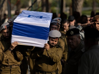 جيش العدو الصهيوني يعترف بمصرع اثنين من جنوده في معارك غزة