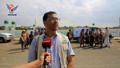 الحديدة .. مؤسسة يمن ثبات تقدم قافلة غذائية دوائية للقوات البحرية