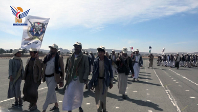 عرض شعبي لخريجي دورات “طوفان الأقصى” بمديرية الصفراء في صعدة