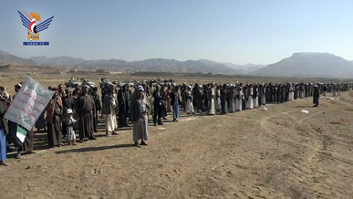 الجوف.. عرض عسكري لـ 700 من خريجي الدورات المفتوحة بمديرية المراشي