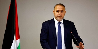 سفير فلسطيني : تشكيل حكومة “تكنوقراط فلسطينية جديدة” بمساعدة دولتين عربيتين