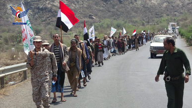  مسير شعبي لخريجي الدفعة الثالثة من دورات التعبئة في الحيمة الخارجية