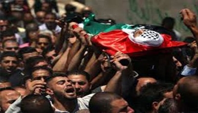 استشهاد فلسطيني وإصابة العشرات خلال مهاجمة الاحتلال الإسرائيلي المسيرات الأسبوعية شرق قطاع غزة