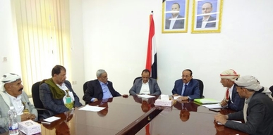 اجتماع للجنة الدفاع والأمن بمجلس الشورى اجتماع للجنة الدفاع والأمن بمجلس الشورى